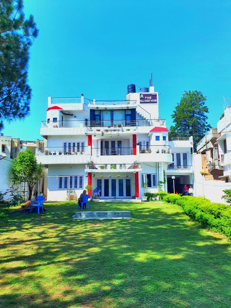Pine villa Guest house - Housity