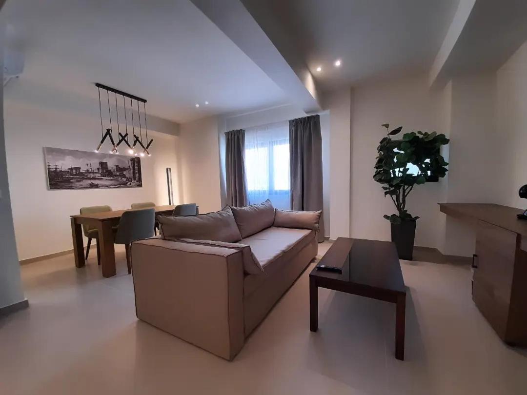 Elite Centre - Housity