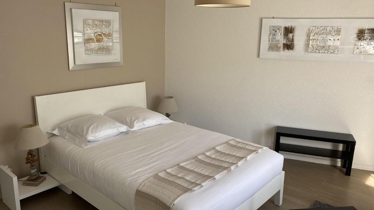 Appart' Hôtel Fauriel Saint Etienne avec parking - Housity