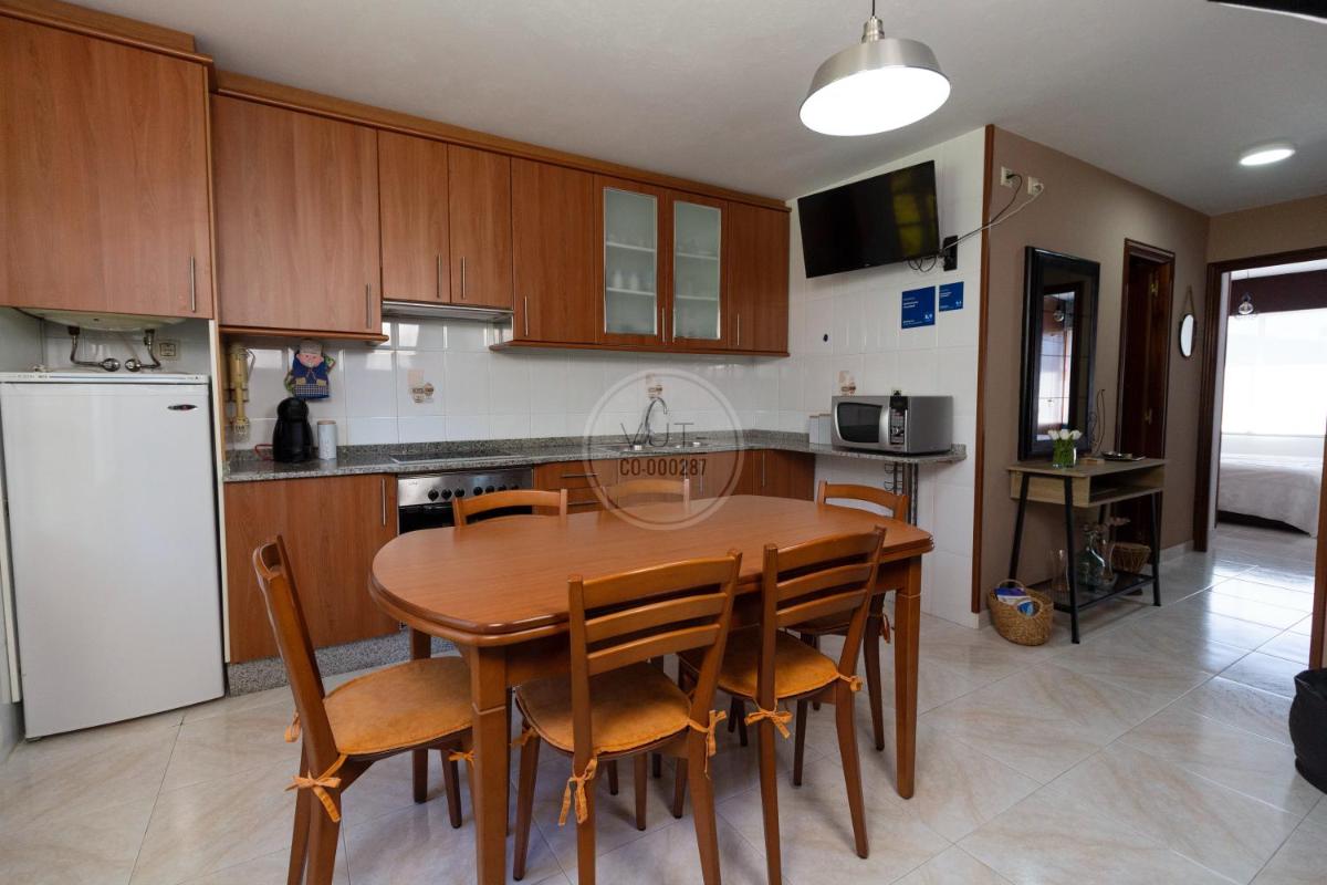 Apartamento costero ubicado en Sardiñeiro - Housity
