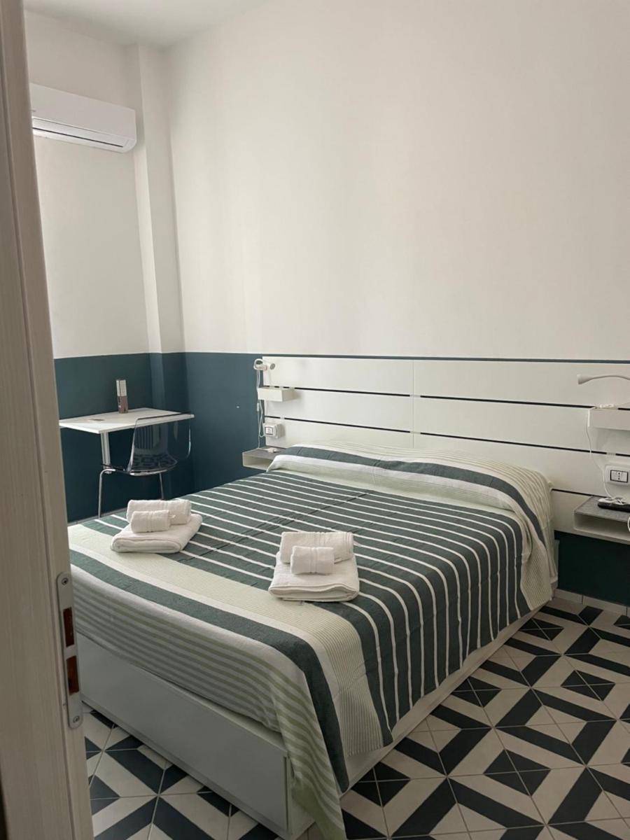 DONNA MARIA - Housity
