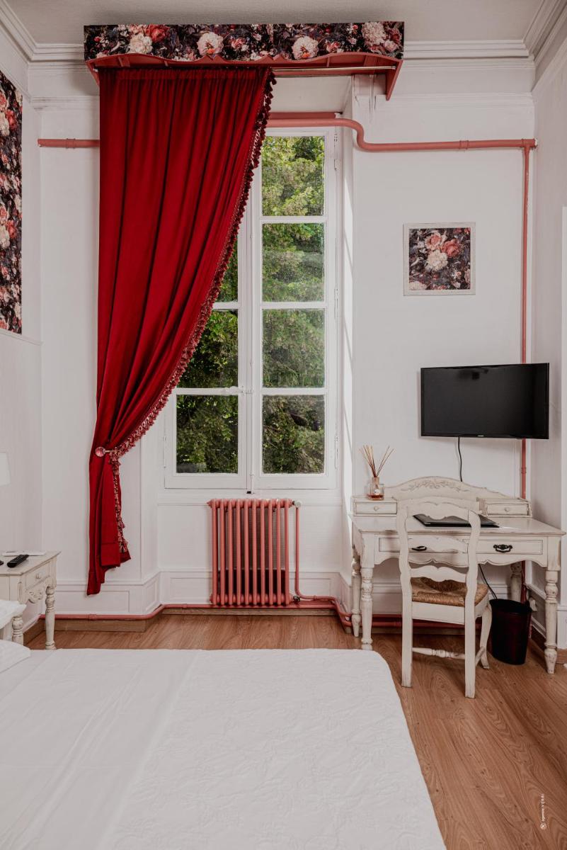 Hotel Moderne Et Pigeon - Housity