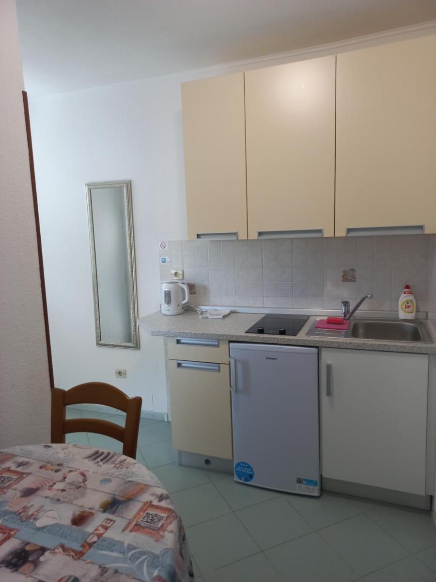 Apartments & Rooms Karmen - Housity