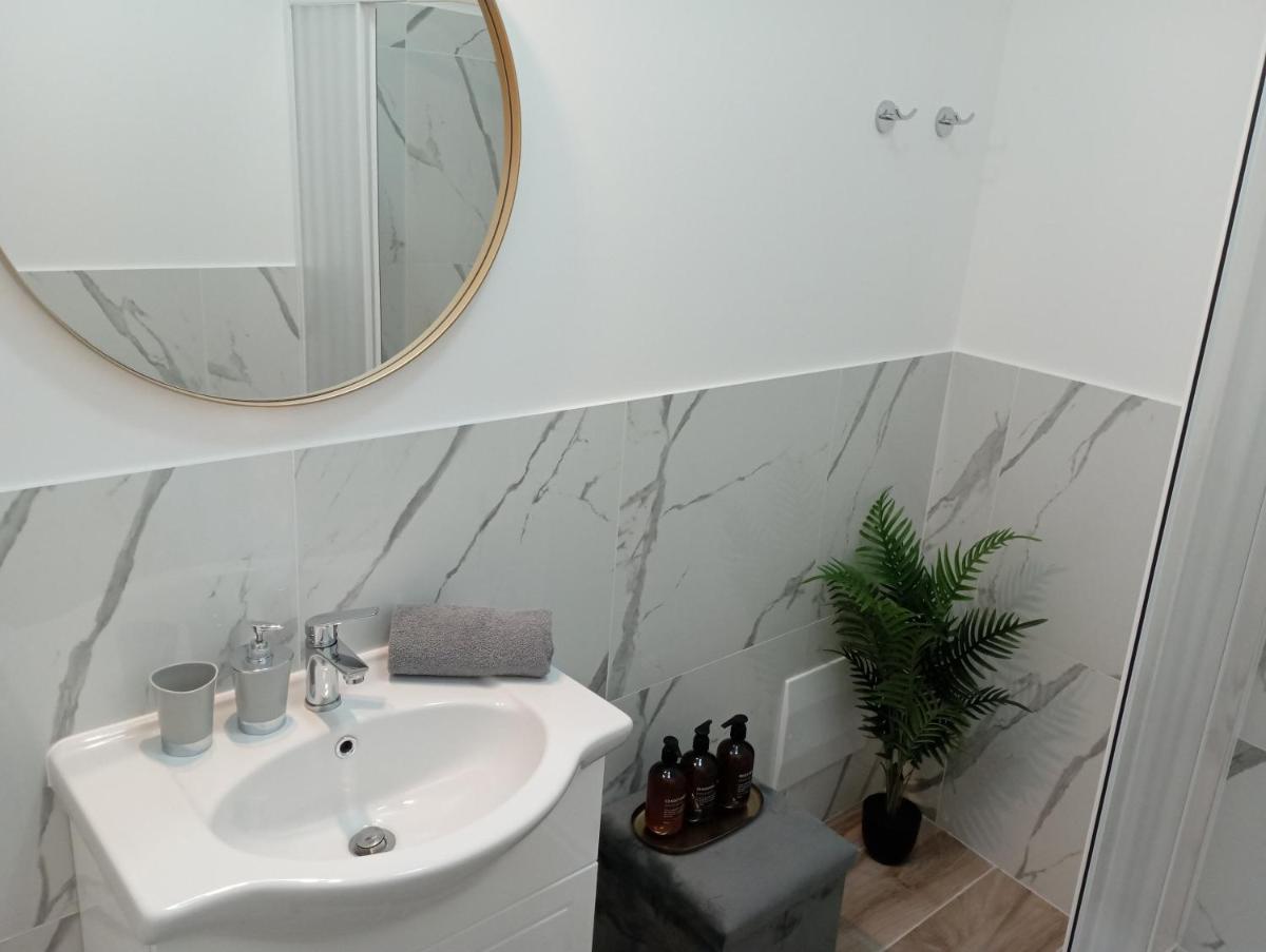 NIU Rooms - Housity
