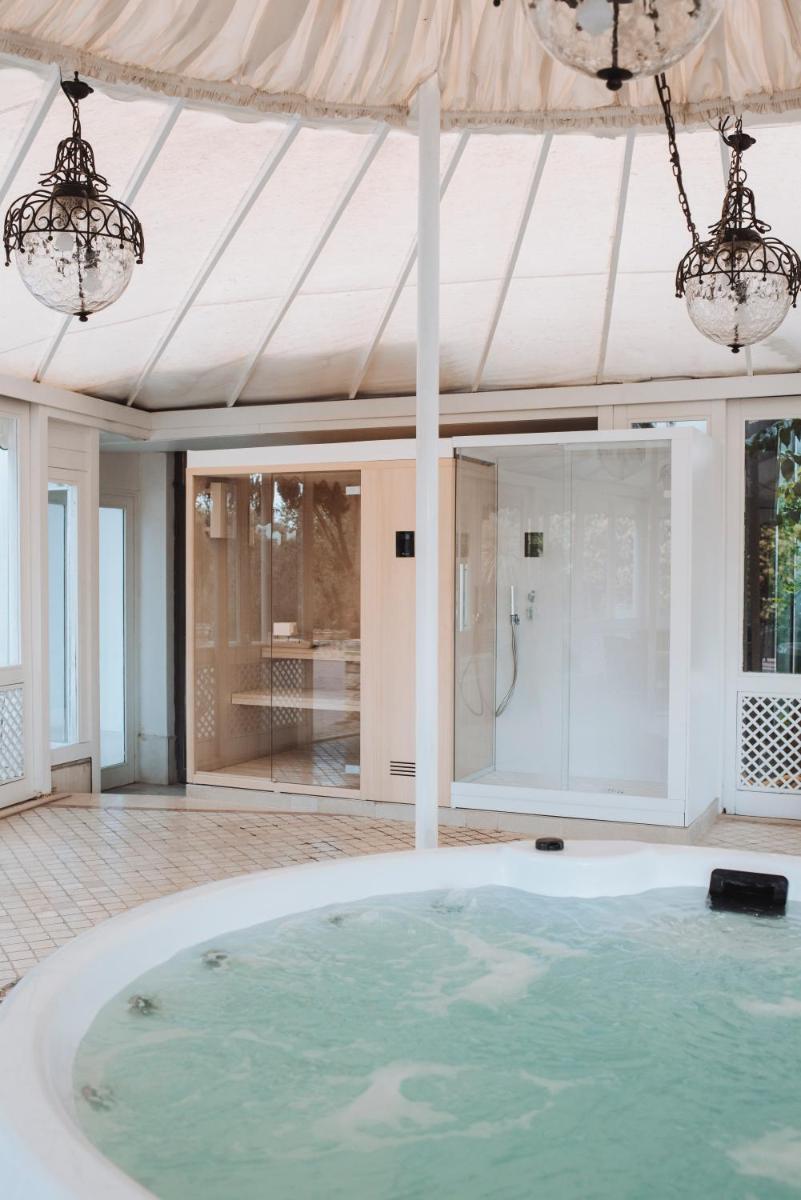 Villa delle Querce Resort - Housity