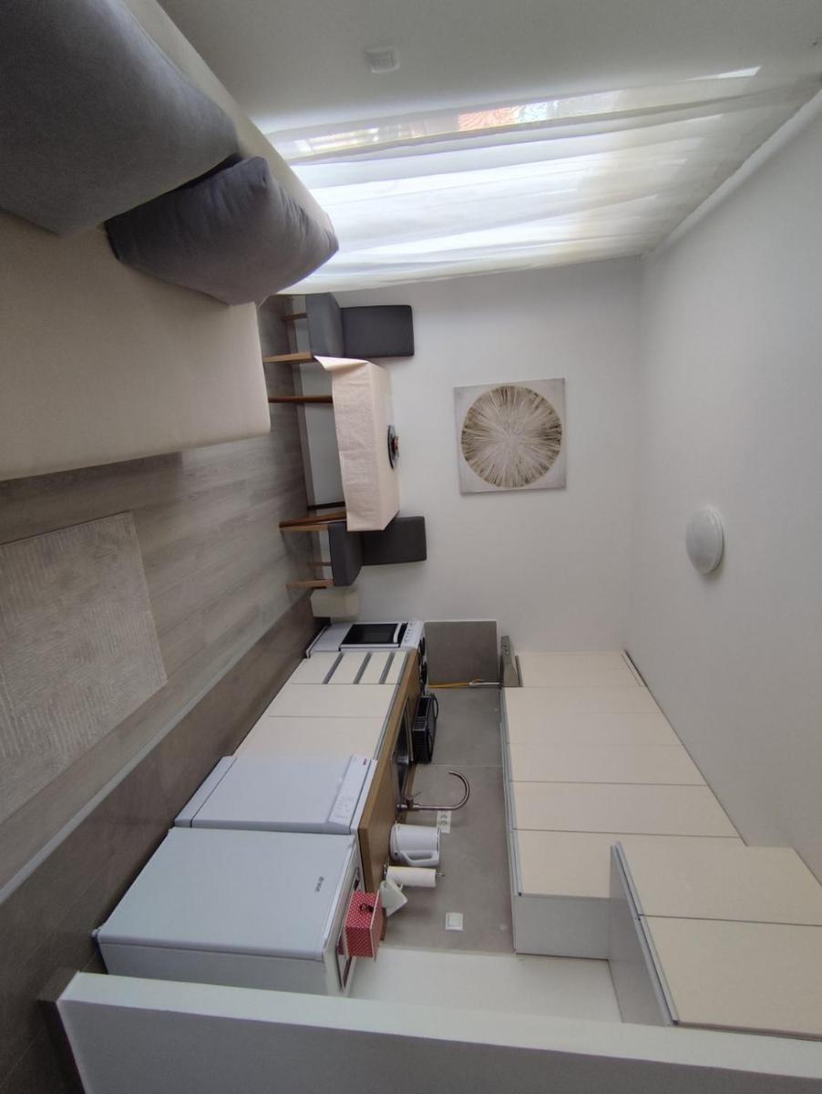 Lane Apartmani - Housity