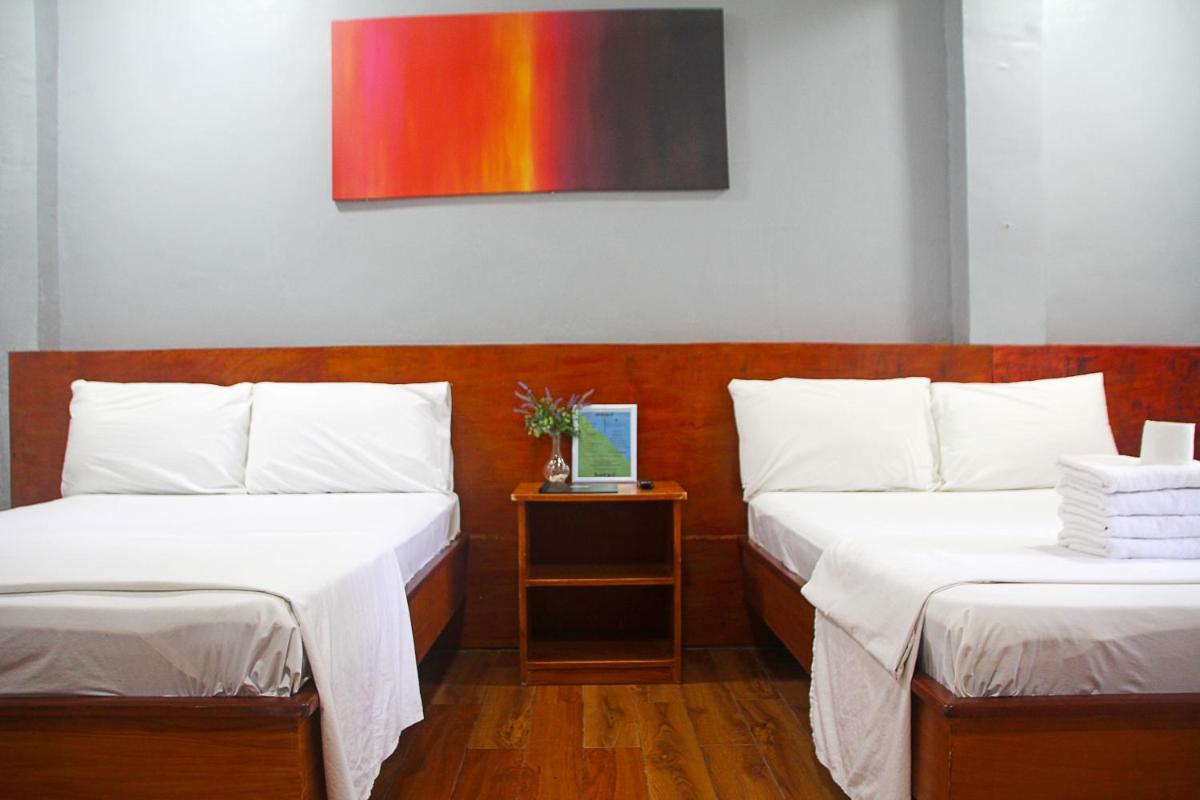 Sea View Resort - Housity