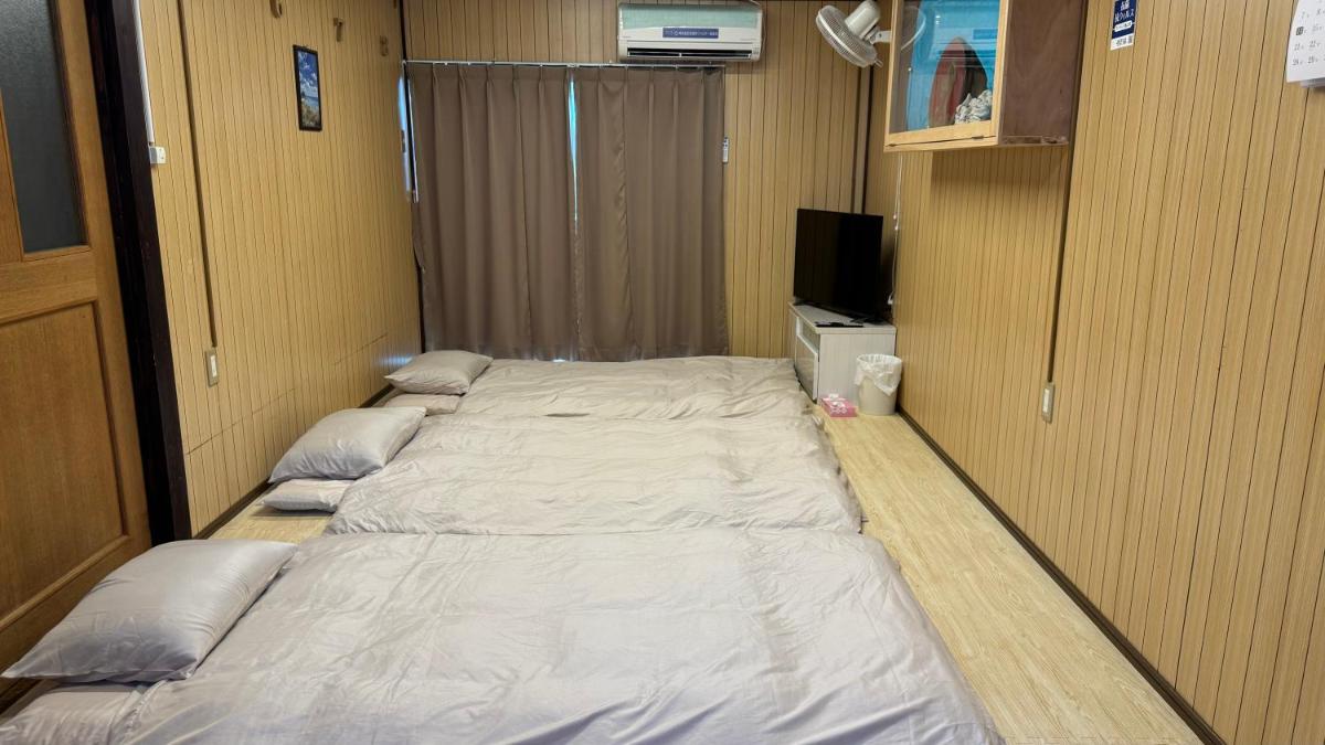 Okinawa Naha JinJin -沖縄伝統体験型宿じんじん- - Housity