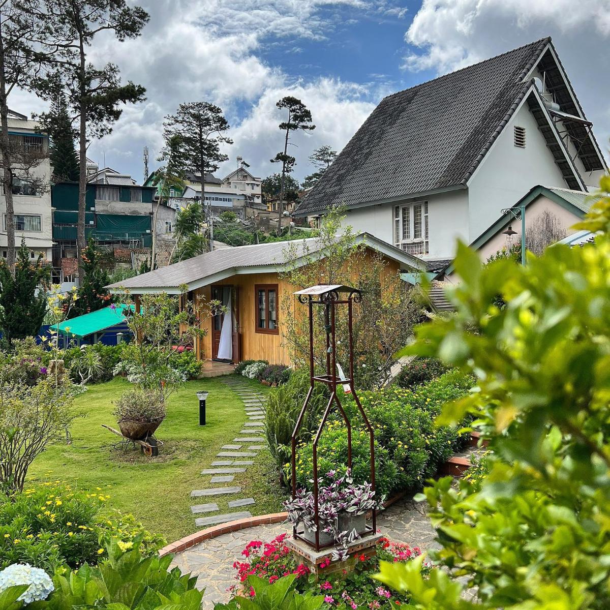 La Em Boutique Villa - Housity