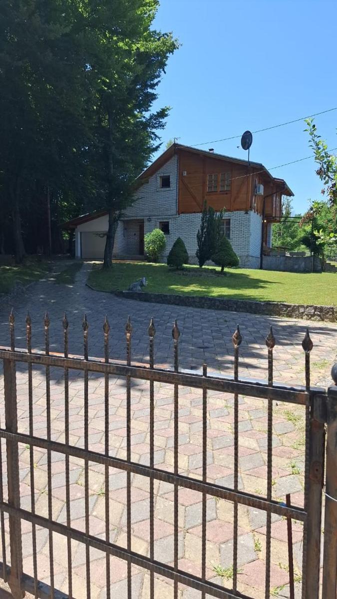 Villa Ema - Housity