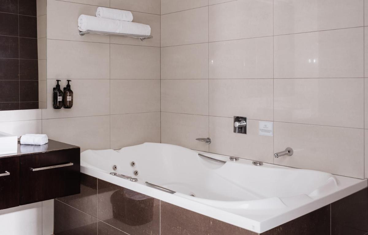 Trinity Wharf Tauranga - Housity