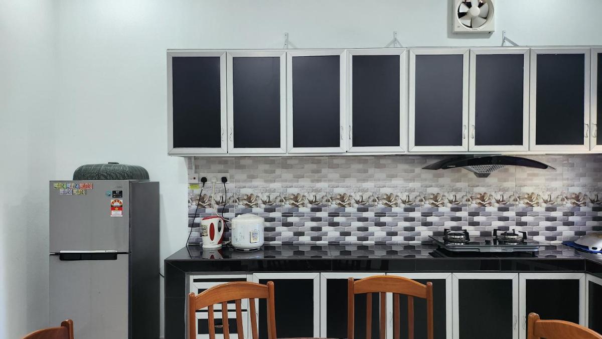 Astaka Homestay Kok Lanas - Housity