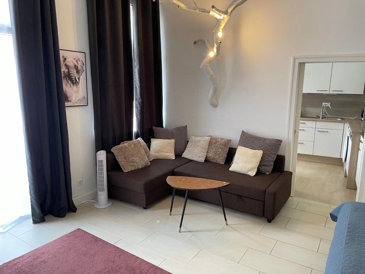 Schönes Apartment Mitten in der Stadt III - Hizvo