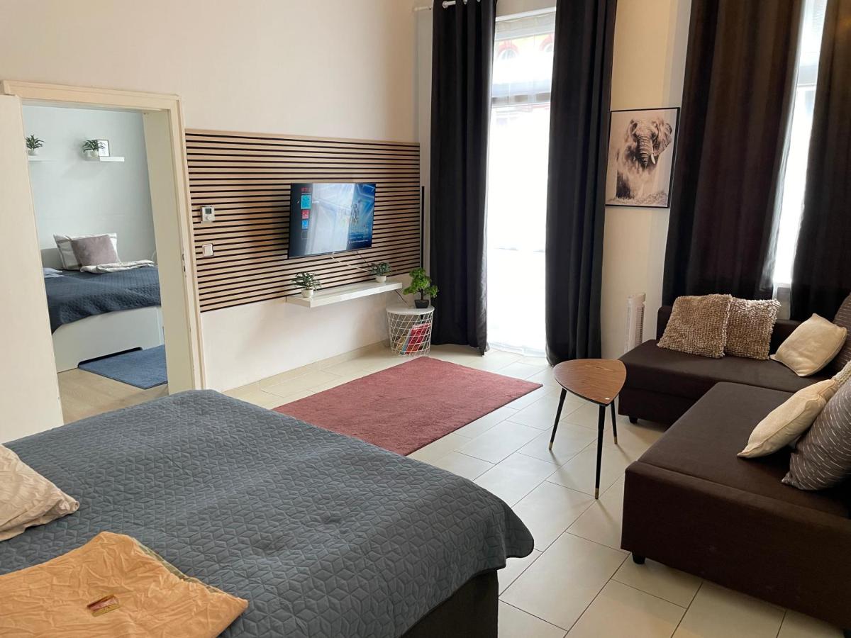 Schönes Apartment Mitten in der Stadt III - Hizvo
