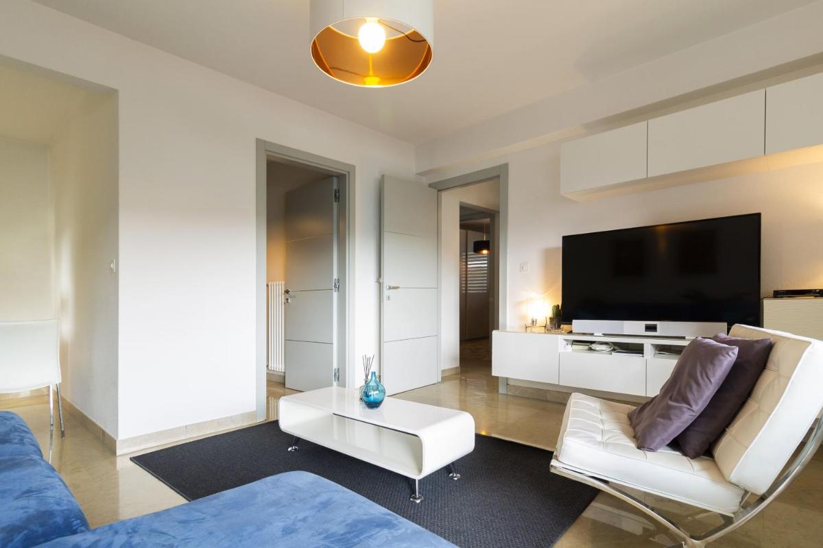 Apartment Design - Terrazzo, vista lago mozzafiato - Housity