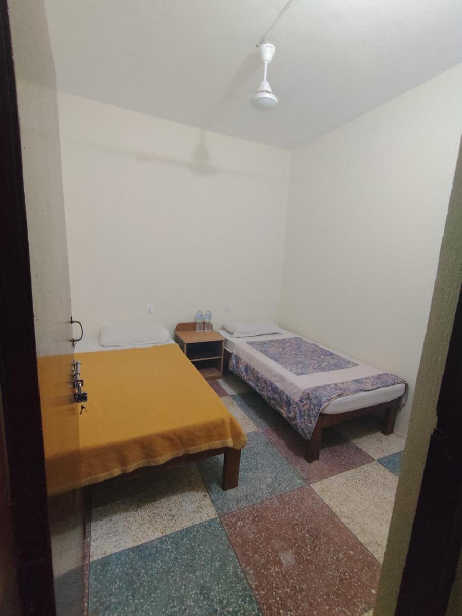Hotel Banana - Housity