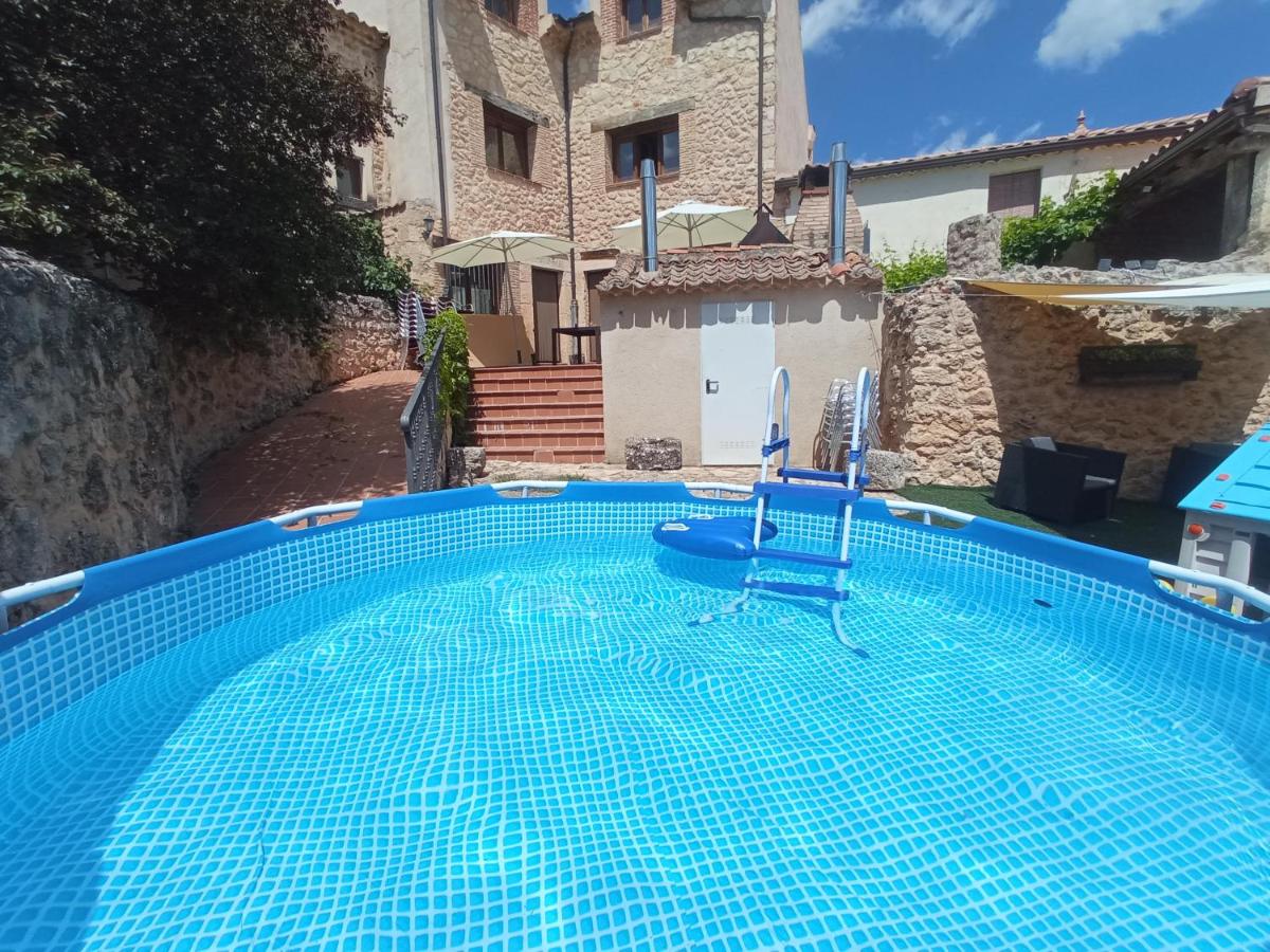La Hacendera Entre Hoces - 20-28pax-10 hab con baños en suite - Housity