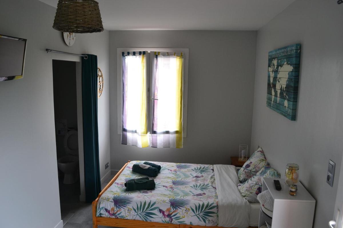 chambre avec petite terrasse - Housity