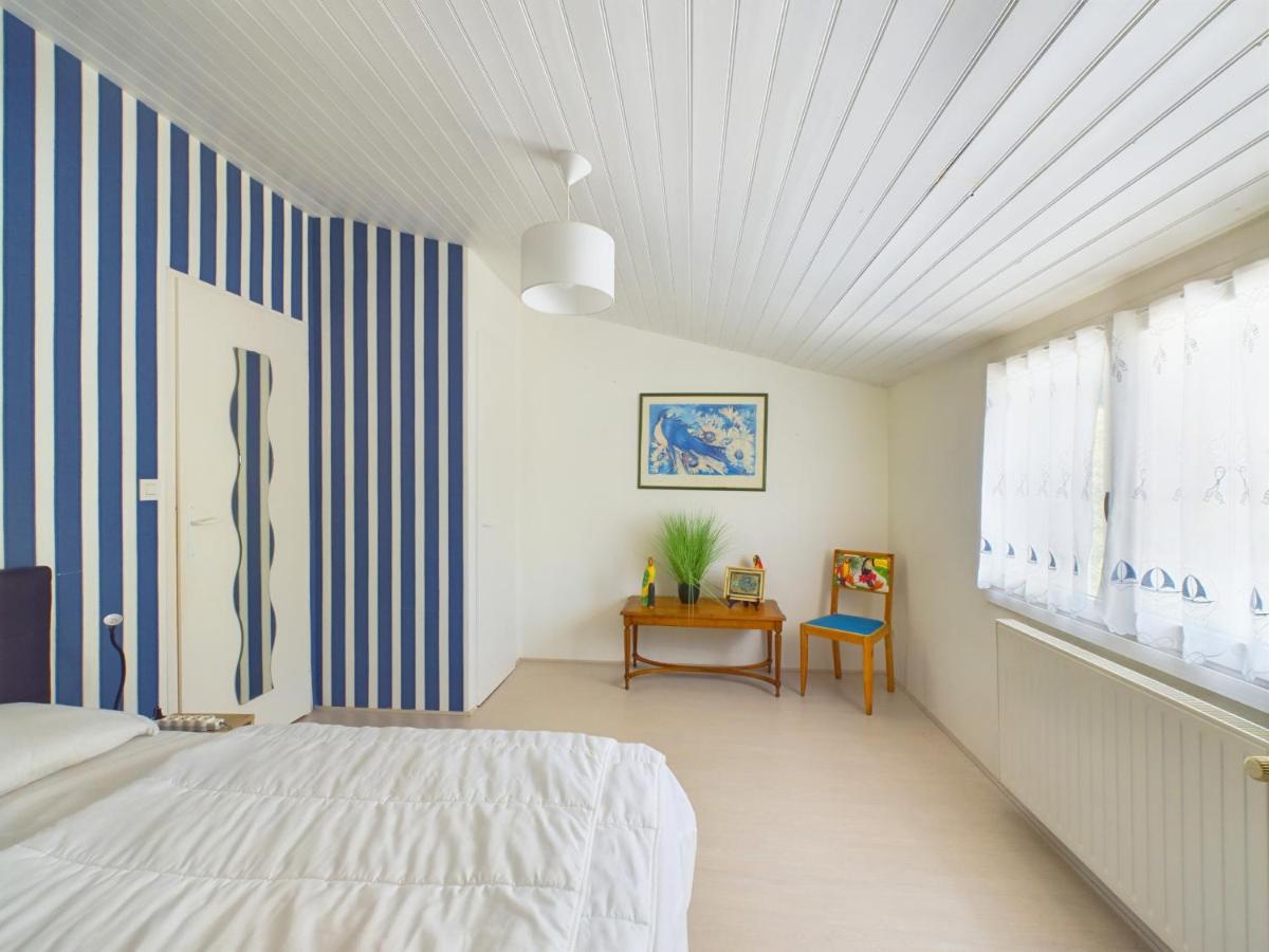 Brem sur Mer- Grande maison pour 9- 4 chambres - Housity