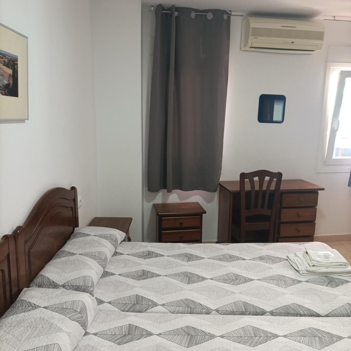 Hostal Carlos 2 - Housity