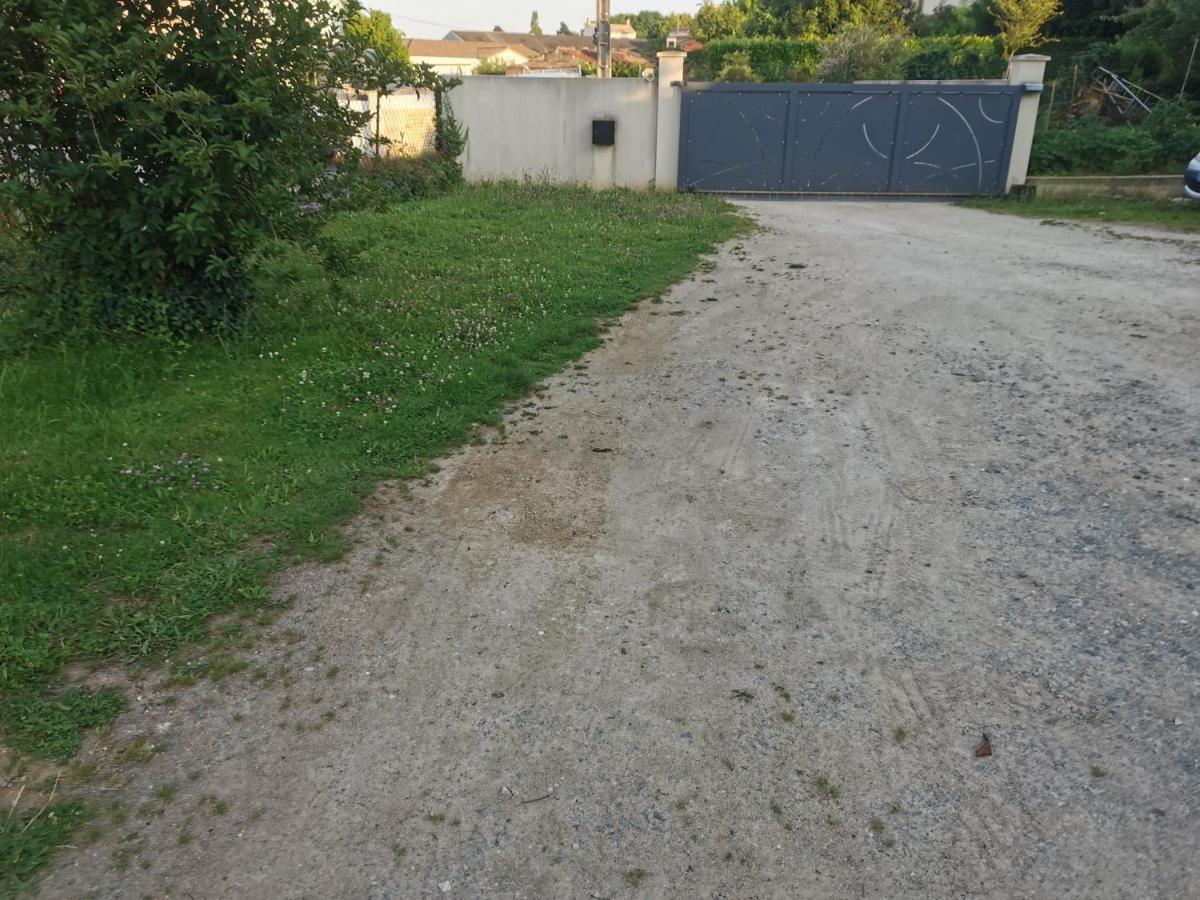 Logement entier à LA CRECHE - Housity