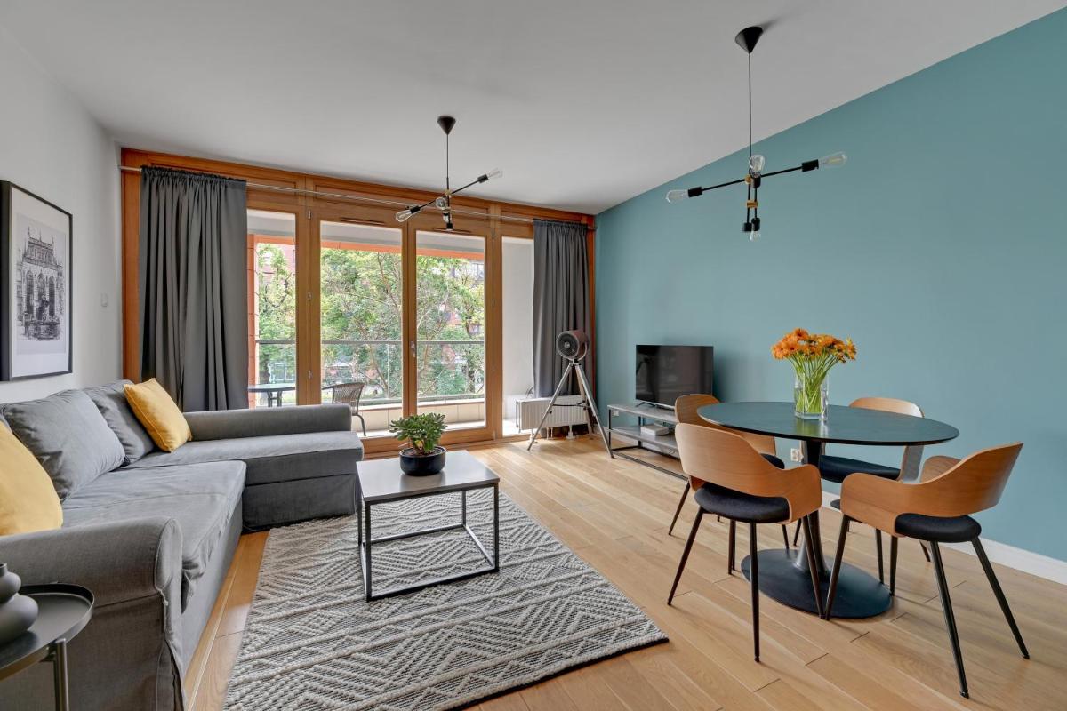 Staywin Aura Gdańsk I - Housity