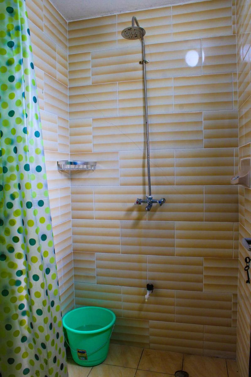 Suitetrails - Armaan Guest House