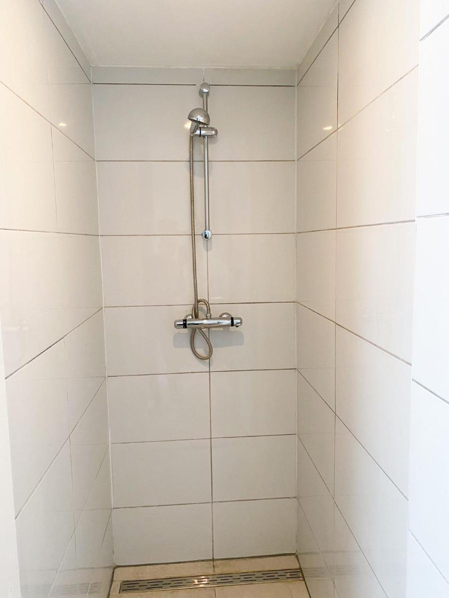 Cozy home Sint Philipsland with 2 bathrooms - Housity
