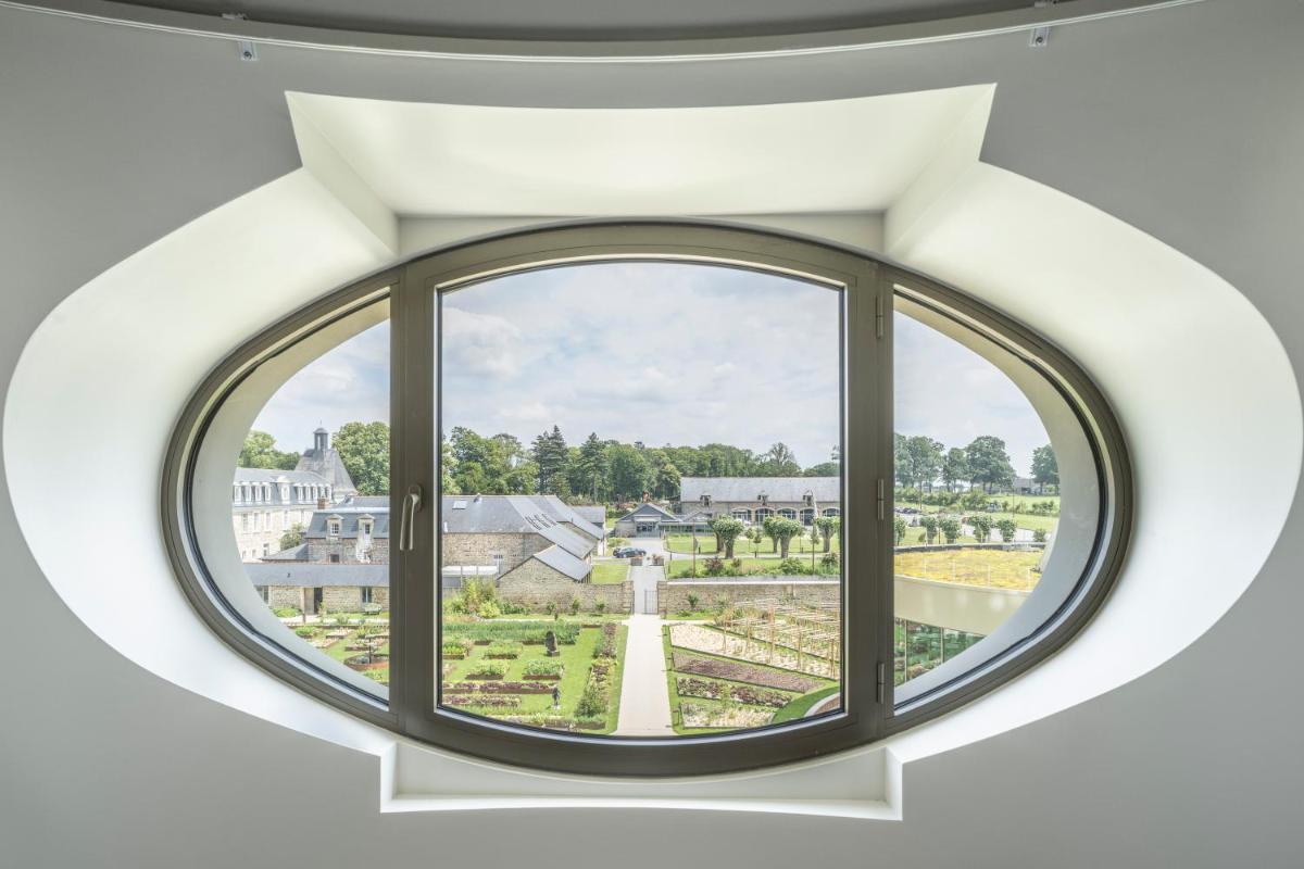 Jardin de l'établissement L'EssenCiel
