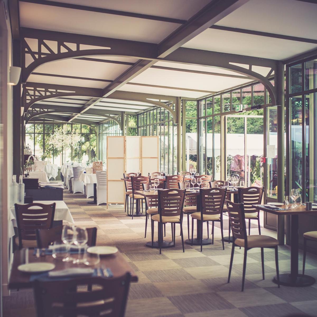 Il Maestro - hôtel Restaurant du Château - Housity