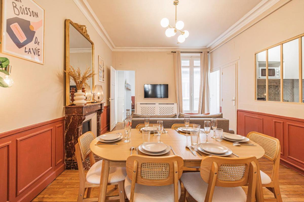 L'haussmannien - Spacieux 4 chambres - Centre - Gare - Housity