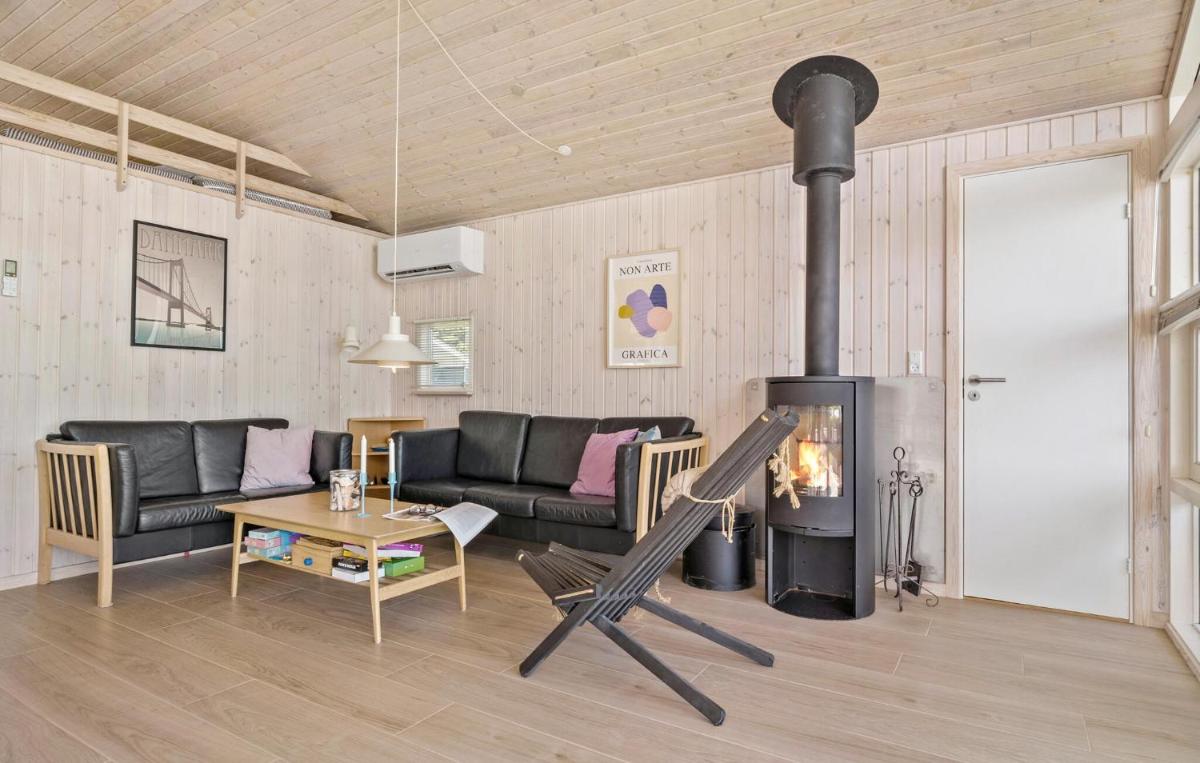Holiday Home Bjert 45 - Housity