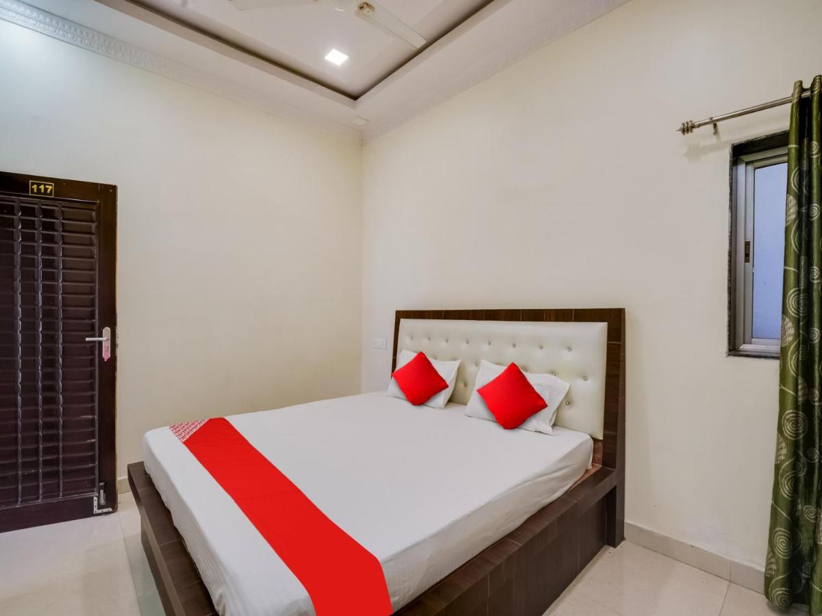 Hotel O Royal Guest House - Housity