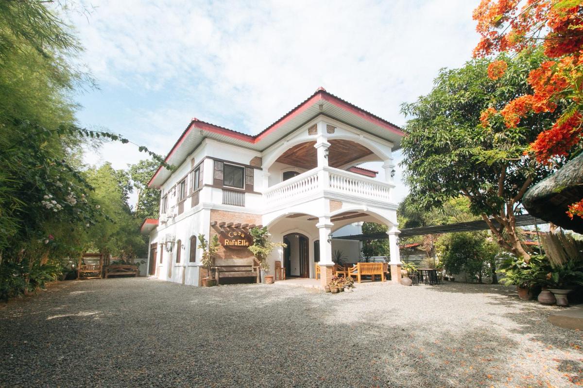 RedDoorz at Casa Rafaelle Transient Ilocos Sur - Housity