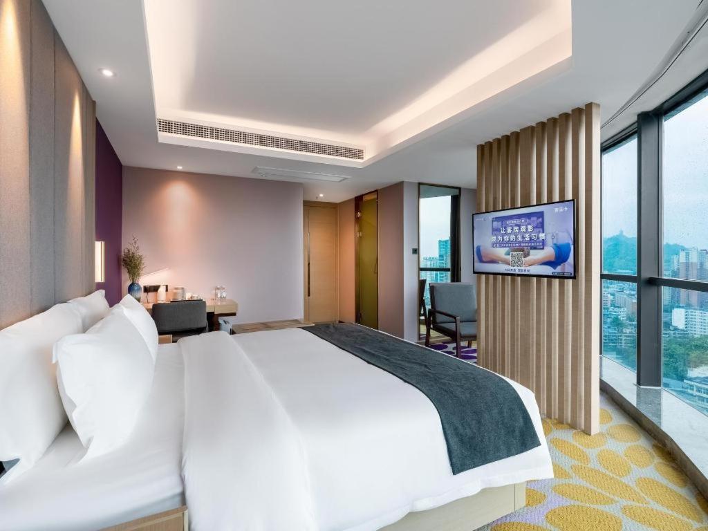 Lavande Hotel Zunyi Times Tianjie - Housity