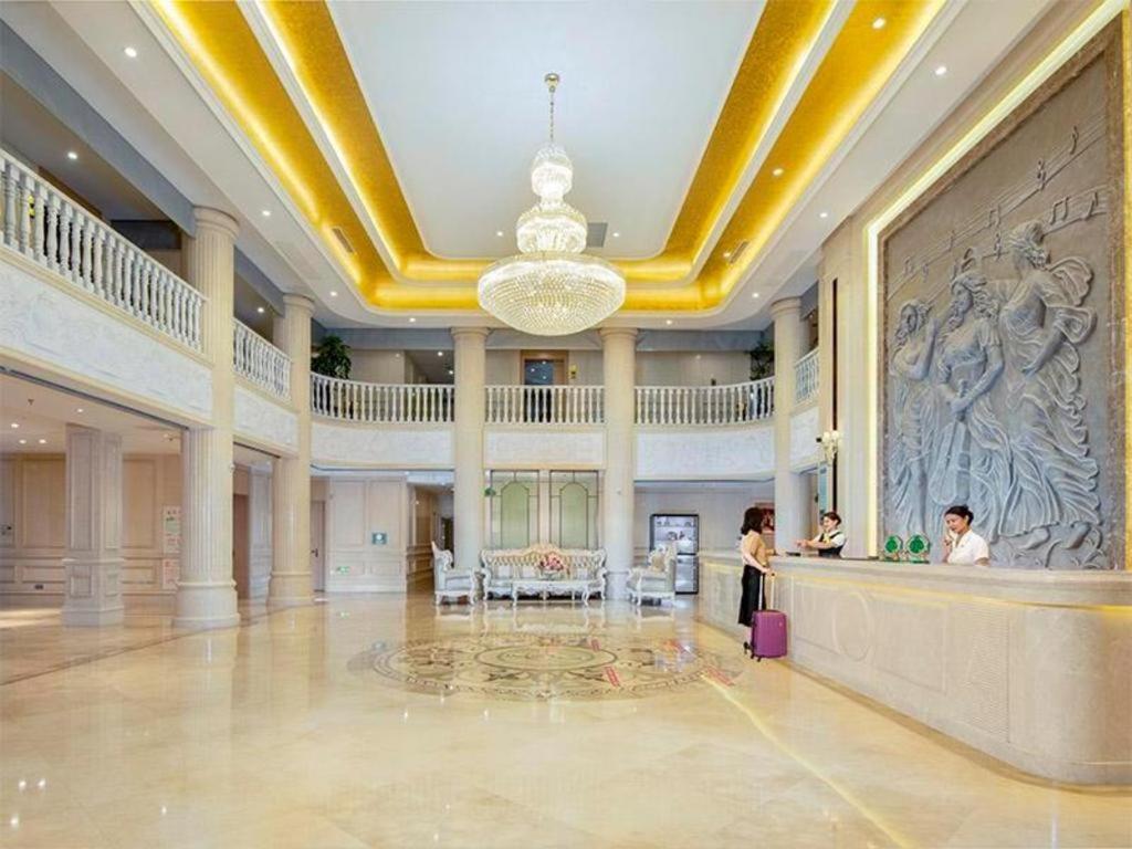 Suitetrails - Vienna Hotel Jiangsu Rugao Chengdong