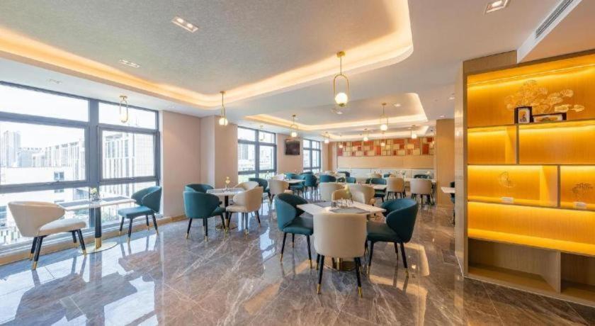 Atour Hotel Wuxi Huishan Economic Development Zone - Housity