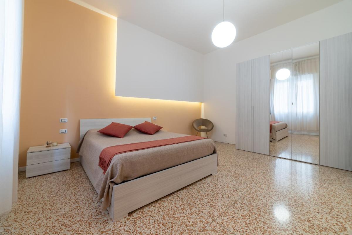 Casa DAURA - Your comfortable apartment in Bologna - Parking - Housity
