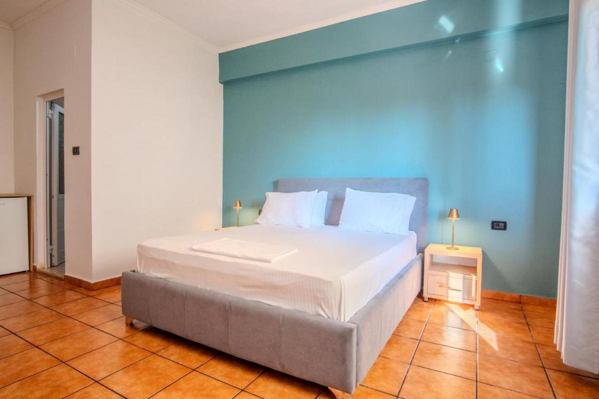 Aphrodite's Garden B&B - Hizvo