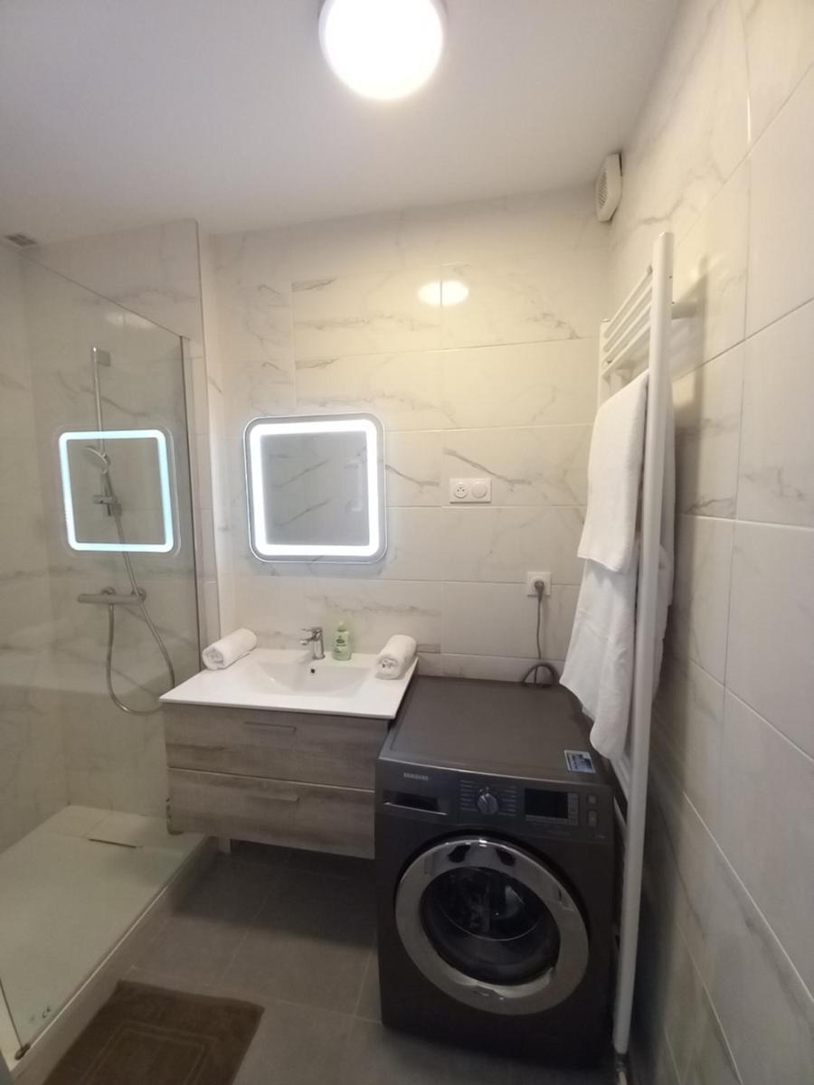 Suitetrails - Appartement T3 proche Gare Sncf avec Parking Gratuit