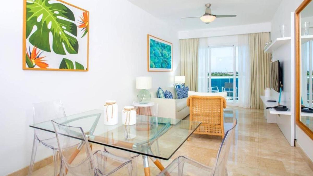 Cana Rock Condos - Housity