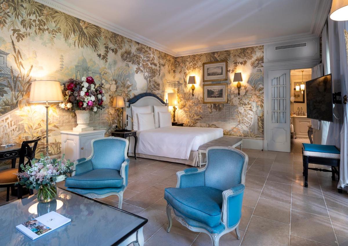 Coin salon dans l'établissement Villa Saint-Ange