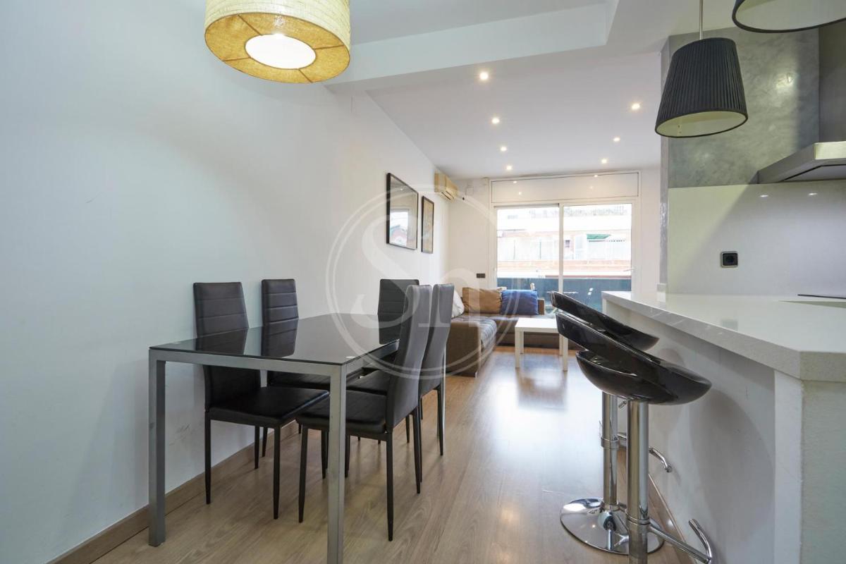 Top Flat Sagrada - Housity