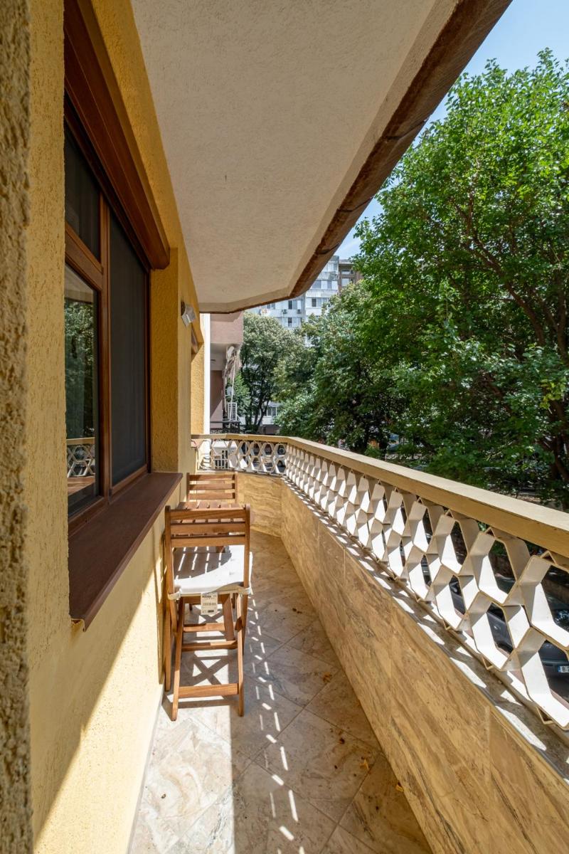 Suitetrails - Daya 2BR Luxury Apartment