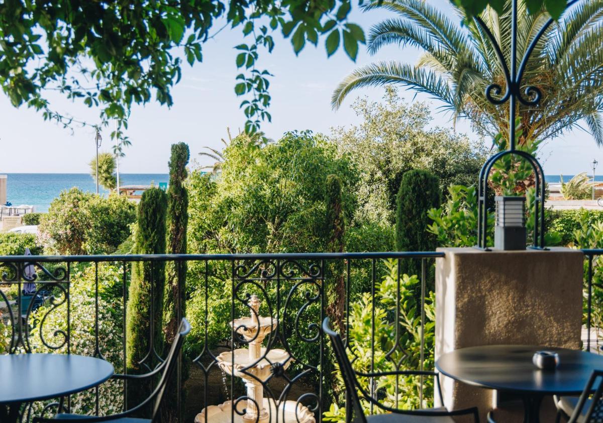 Balcon ou terrasse dans l'établissement Hôtel Liberata & Spa