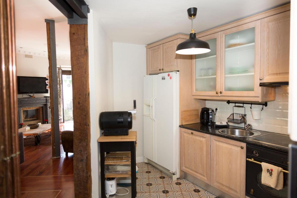 Puerta del Sol - Housity