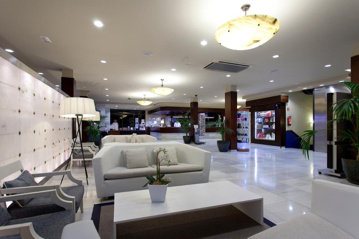 Zona de estar de Hotel Anabel