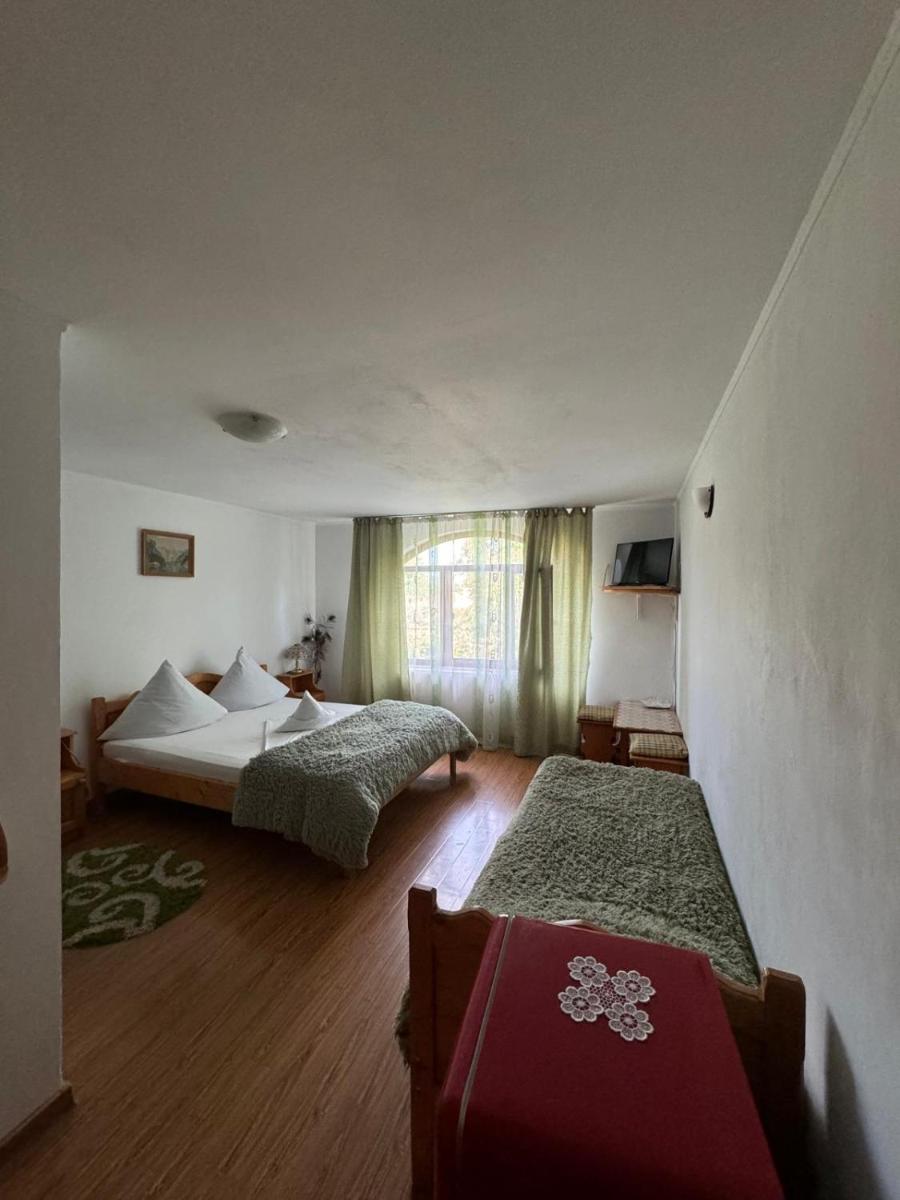 Pensiunea Cassandra - Housity