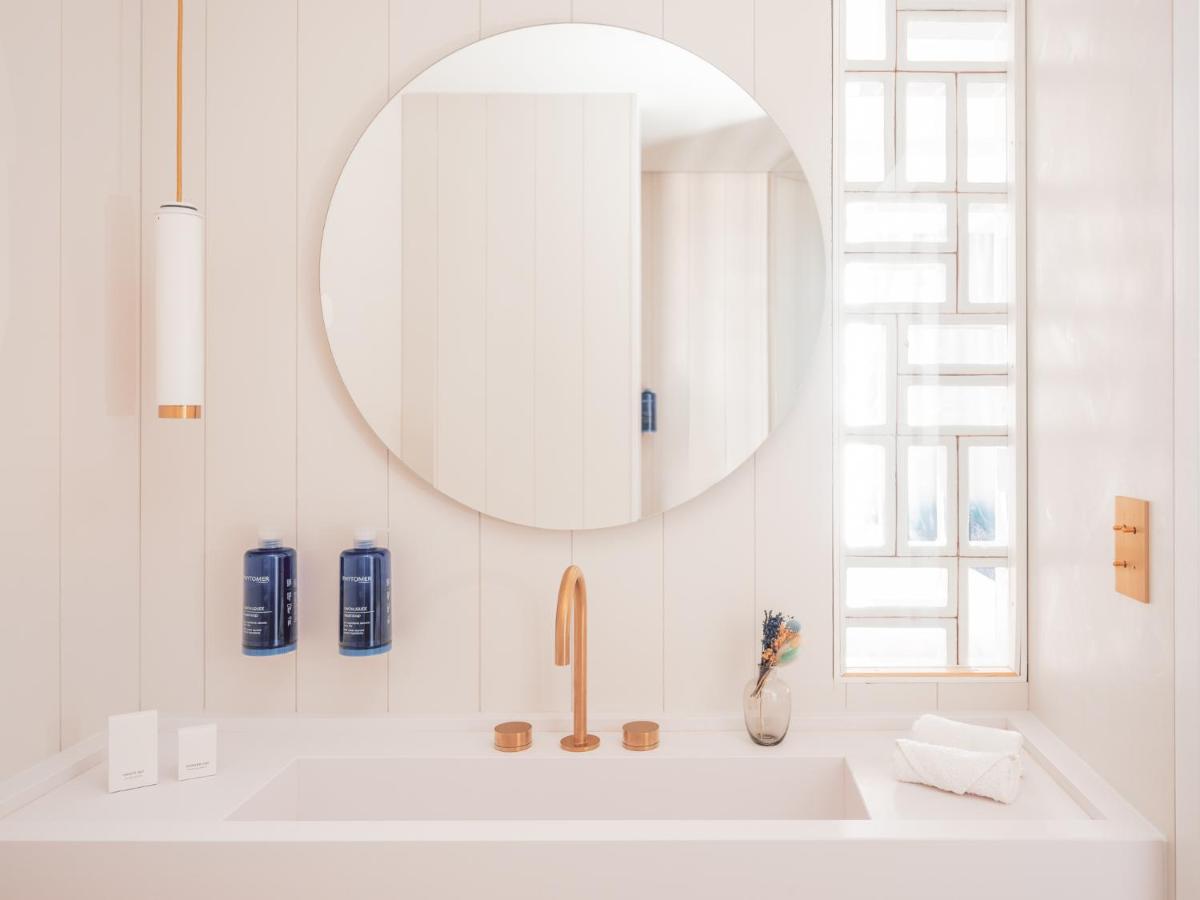 Salle de bains dans l'établissement Bleu Hôtel & Spa