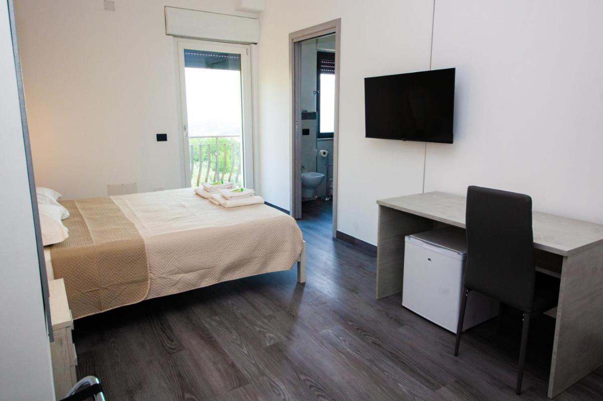 Famiglia Catizone - Housity